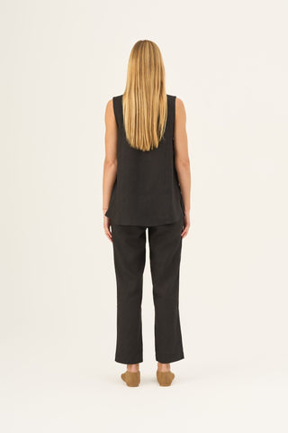 Black Linen Daffodil Top - Linen Tales B2B 3
