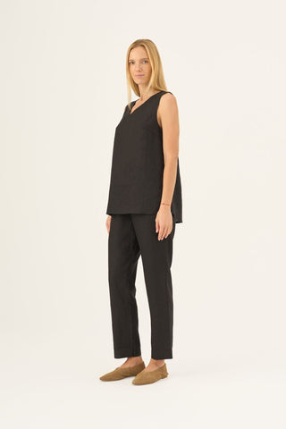 Black Linen Daffodil Top - Linen Tales B2B 