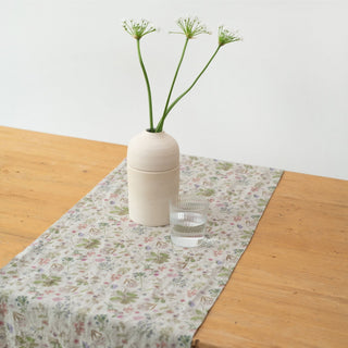 Botani Lightweight Linen Table Runner - Linen Tales B2B 