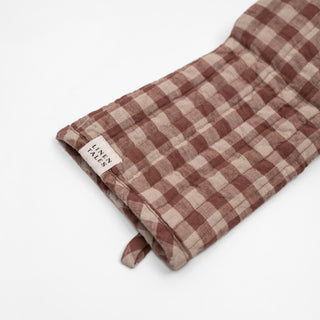 Chocolate Gingham Linen Oven Mitt - Linen Tales USA 4