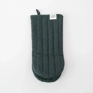 Forest Green Linen Oven Mitt - Linen Tales B2B 1