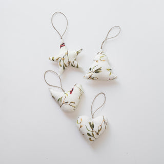 Mistletoe Linen Christmas Tree Decorations Set of 4 - Linen Tales B2B 1