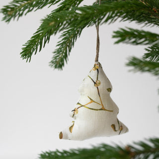 Mistletoe Linen Christmas Tree Decorations Set of 4 - Linen Tales USA 4