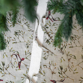 Mistletoe on Natural Linen Christmas Tree Skirt - Linen Tales B2B 3