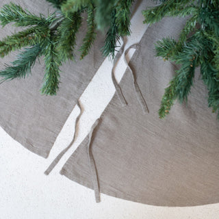 Natural Linen Christmas Tree Skirt - Linen Tales USA 6