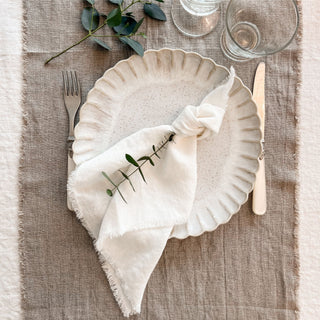 Natural Linen Table Runner with Fringes - Linen Tales B2B 