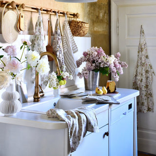 Natural White Stripes Linen Kitchen Towel - Linen Tales B2B 5