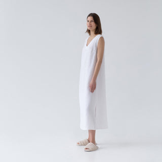 Optical White Linen Nasturtium Nightdress - Linen Tales B2B 
