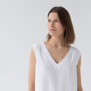 Optical White Linen Nasturtium Nightdress - Linen Tales B2B 4