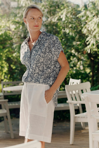 Porcelain Flowers Linen Melody Shirt - Linen Tales B2B 