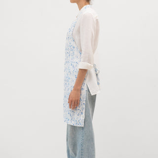 White Botanical Blue Linen Daily Apron - Linen Tales B2B 