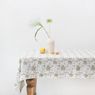 White Botany Linen Tablecloth - Linen Tales B2B 