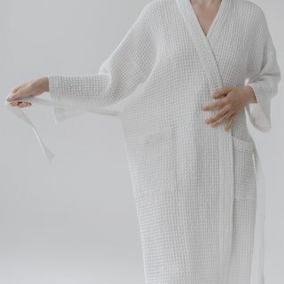 White Linen & Cotton Honeycomb Waffle Bathrobe - Linen Tales B2B 3