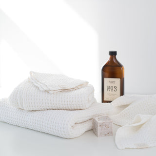 White Linen & Cotton Honeycomb Waffle Towel - Linen Tales B2B 6