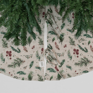 Winter Berries on Light Natural Linen Christmas Tree Skirt - Linen Tales B2B 